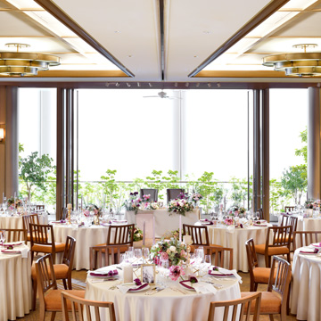 THE TERRACE ROOM